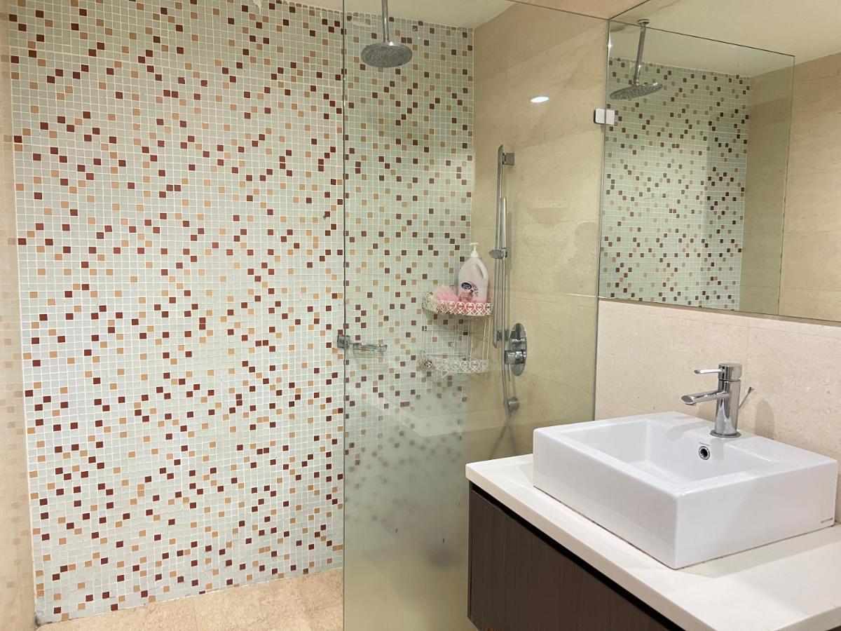 Regalia Suites & Residence 2 Bedroom Apartment By Enjoy Your Stay 쿠알라룸푸르 외부 사진
