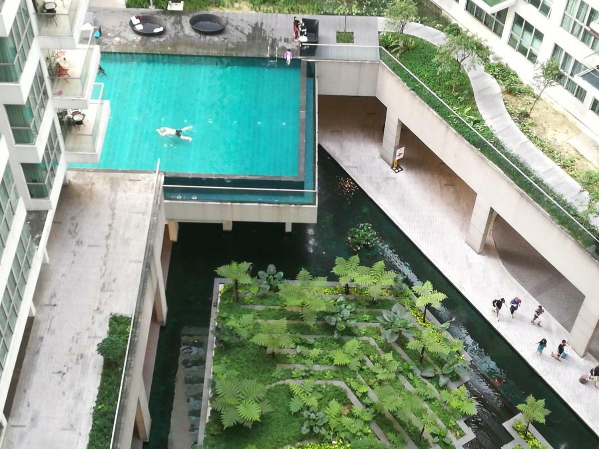 Regalia Suites & Residence 2 Bedroom Apartment By Enjoy Your Stay 쿠알라룸푸르 외부 사진
